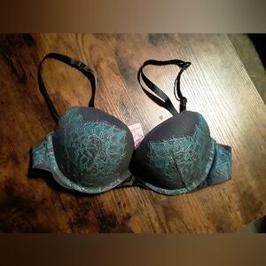 NWOT 32C VICTORIA'S SECRET  Elegant Lace Underwire Bra - grey and TEAL push up